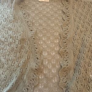 Old Navy Lace Knit Cardigan in Gray